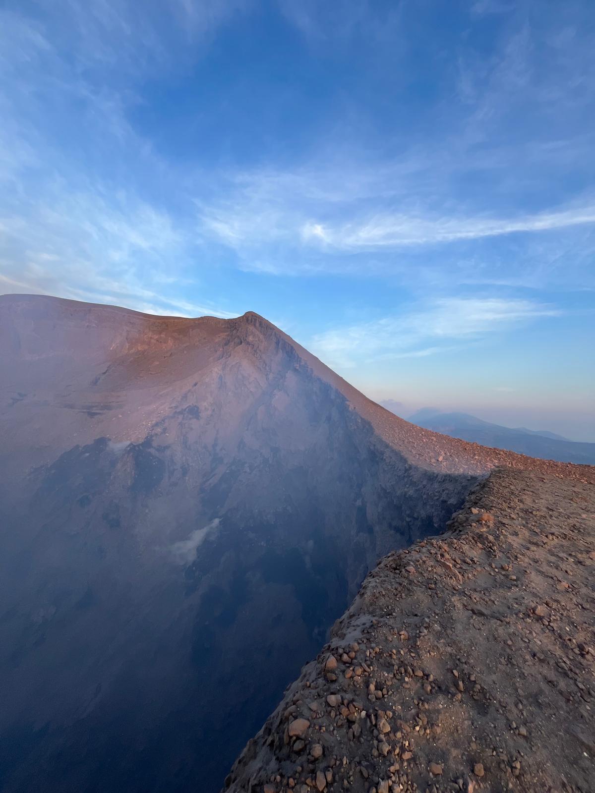 Il cratere del vulcano Telica